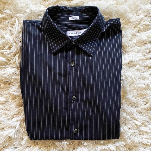Calvin Klein Other - Calvin Klein Men’s Black Long Sleeved Stripe Shirt